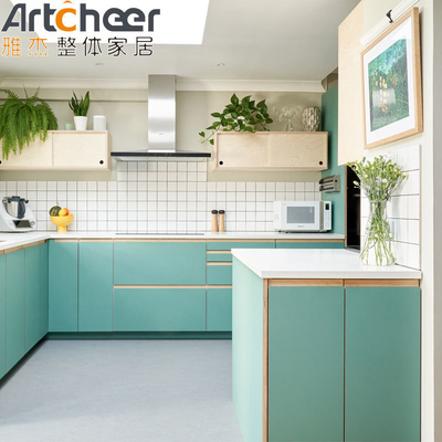 خرید کابینت های آشپزخانه ای با پوشش لاک دوامدار و طراحی مدرن درجه E1 ساخت آنلاین