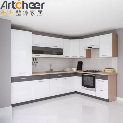 خرید کابینت آشپزخانه با طراحی ماژولار و جزیره آشپزخانه ساخت آنلاین