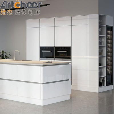 خرید کابینت آشپزخانه مدرن با رنگ لاک و مواد چوبی ساخت آنلاین
