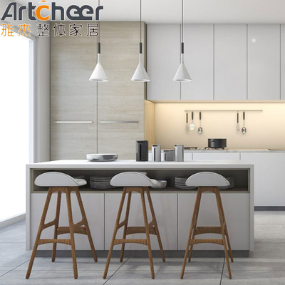 خرید کابینت آشپزخانه با جزیره در طراحی مینیمالیستی ماژولار / RTA یا سفارشی ساخت آنلاین