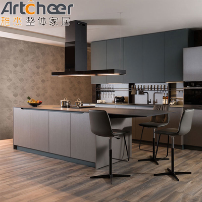 کابینت آشپزخانه سیاه مدرن آماده برای مونتاژ مبلمان چوبی با طراحی آزاد
